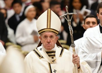 Papa Francisco solicita facilitar el regreso de los refugiados a Irak y Siria a comunidad internacional