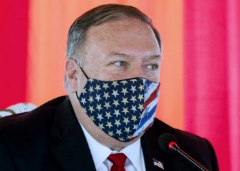 Secretario de Estado de EE. UU. Mike Pompeo, en cuarentena tras contacto con un enfermo de COVID-19