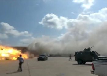 Al menos 10 muertos y decenas de heridos en explosiones en aeropuerto de Yemen
