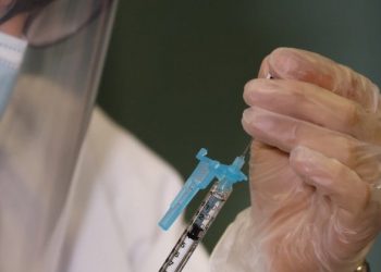 Catar recibe sus primeras vacunas contra la COVID-19