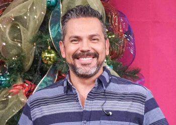 Roberto Acosta hace conmovedora confesión navideña