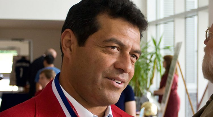 Hugo Pérez, ojeador de la Federación mexicana de fútbol. Foto Diario El Salvador