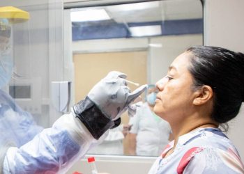 Continúan los tamizajes para para la detección de COVID-19 en personal de salud del ISSS