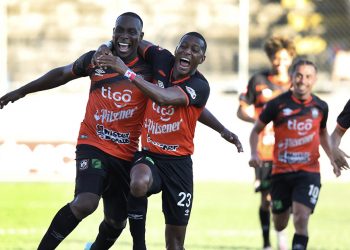 Águila se empachó 3-1 contra Metapán, en el Juan Francisco Barraza