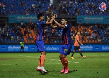 Nelson Bonilla ata su mano al gol en Tailandia