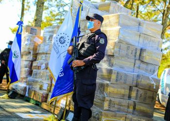 Destruyen más de 6 millones de cigarrillos de contrabando en El Salvador