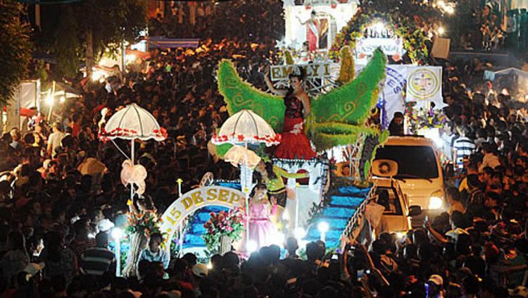 Por primera vez, en la historia del país, el carnaval de San
Miguel se canceló. FOTO / Cortesía.