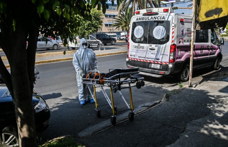 Los contangios han incrementado en el cierre del año en todo el mundo.