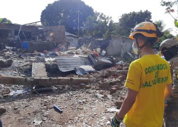 Explosión de cohetería clandestina deja al menos ocho heridos en Santa Ana