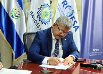Bandesal firma dos convenios de cooperación para fortalecer el desarrollo económico y social de El Salvador