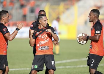 Gerson Mayén, volante de Águila: «En los últimos encuentros mi nivel ha mejorado»