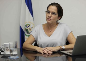 «Hay caficultores que no están en la condición de seguir produciendo café»: Lily Pacas, directora del CSC