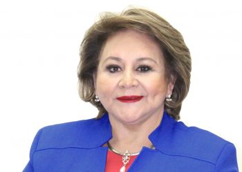 Corte de Cuentas condena a Milagro Navas por el gasto de $1.1 millones