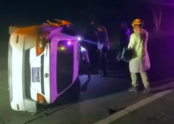 Conductor es asesinado por «clientes» en calle a Quezaltepeque