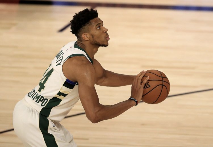 Giannis Antetokounmpo es una de las máximas figuras de la NBA. Foto/AFP-