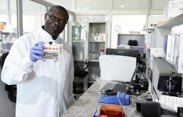 Autoridades nigerianas pidieron que no se «extrapole» este nuevo descubrimiento de cepa.  Foto / Diario El Salvador.