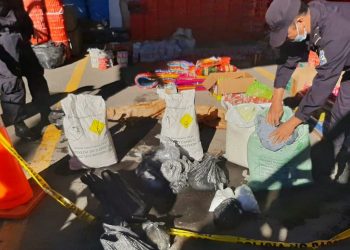 Destruyen más de 200 libras de materia prima para pólvora ilegal en El Salvador