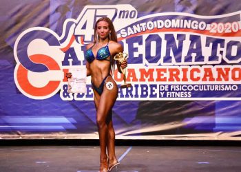 Paulina Zamora abre ruta de medallas en el campeonato de Fisicoculturismo