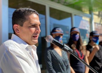 Denuncian irregularidad en inscripción de Roberto d’Aubuisson como candidato a alcalde de Santa Tecla