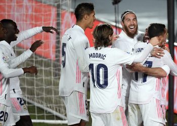 Real Madrid le bajó los humos al Atlético en el derbi
