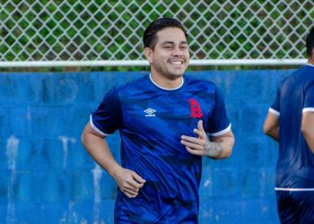 Fito Zelaya vuelve a una convocatoria en Alianza, la primera en esta segunda fase