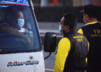 Más de 7,000 buseros multados por incumplir medidas de bioseguridad