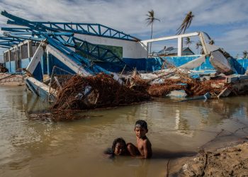 Un total de 235 millones de personas necesitarán asistencia humanitaria