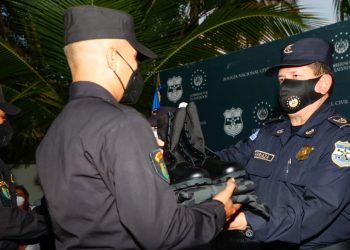 Entregan uniformes a la STORM, unidad del Plan Control Territorial