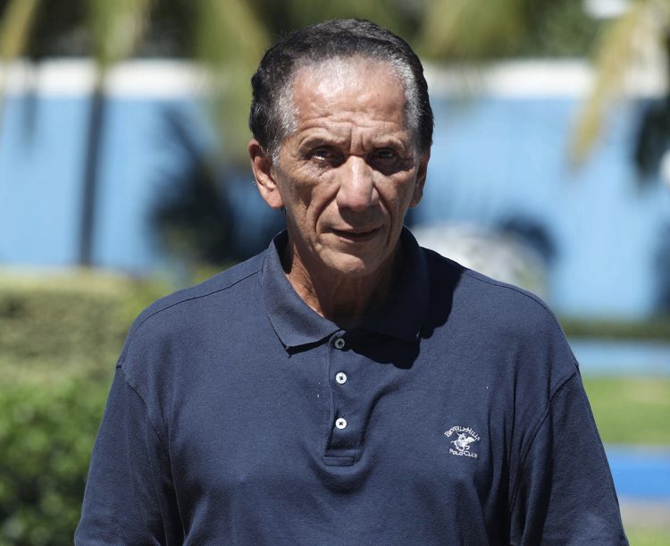 El futbolista Paco Jovel recibirá un homenaje especial este domingo en la ciudad de Usulután, organizado por ex compañeros y amigos. Foto Diario El Salvador.