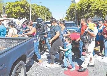 Centro de Modelamiento Matemático de la UES prevé un incremento de casos COVID-19 para enero