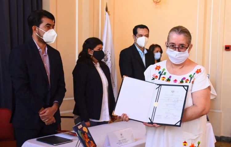 Ministerio de Cultura entrega premio a ganadores de los Juegos Florales 2020