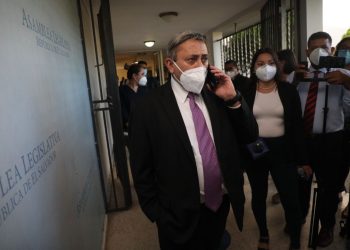 Carlos Reyes, de ARENA, triplicó su riqueza como diputado