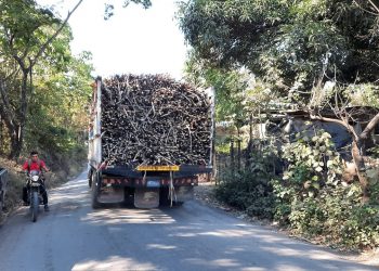 Inicia proceso de pavimentación para calle a El Coco, en Chalchuapa, que conecta con Guatemala