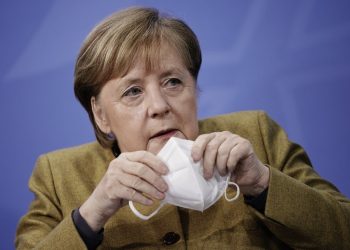 Alemania prolonga y refuerza sus restricciones hasta el 31 de enero por contagios de COVID-19