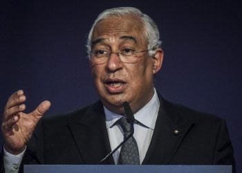 Portugal se prepara para nueva cuarentena por aumento de contagios de COVID-19 tras fiestas navideñas