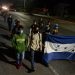 Caravana de hondureños sale rumbo a EE. UU. con la esperanza de que Joe Biden los reciba