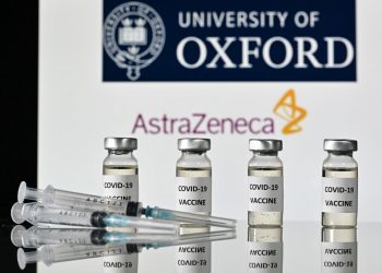Agencia de Medicamentos Europea aprueba vacuna de AstraZeneca/ Oxford para mayores de 18 años