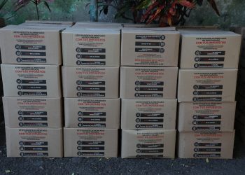 Veteranos y excombatientes desmienten que paquetes alimentarios hayan sido entregados a sede de Cambio Democrático