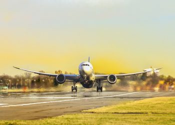 El Salvador en el radar de nuevas aerolíneas internacionales