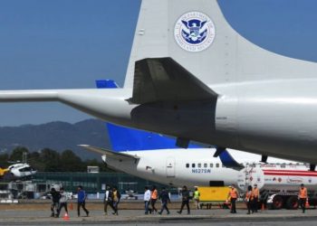 Biden ordena pausar las deportaciones de inmigrantes por 100 días