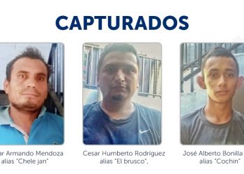 PNC captura a tres presuntos pandilleros que portaban armas de guerra en Puerto de La Libertad
