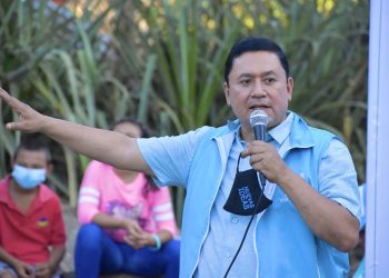 Will Salgado presenta los proyectos a ejecutar de ganar elecciones