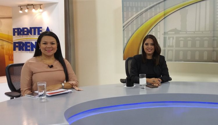 Anabel Belloso, candidata a diputada del FMLN y Wendy Delgado, candidata de Nuestro Tiempo. Foto/ Cortesía.