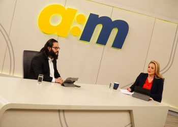 Diputado Gustavo Escalante: «La desesperación de los diputados por interpelar al Ministro de Hacienda, Alejandro Zelaya, es poder financiar sus campañas»