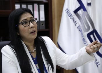 Escobar y Araujo siguen sin ser inscritos