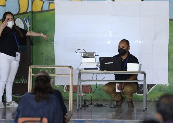 El TSE considera talleres prácticos para uso de tecnología