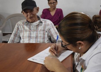 Sube a $304 la pensión mínima para salvadoreños
