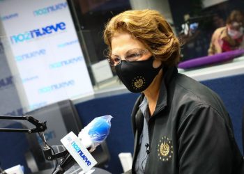 Suspensión de clases presenciales es para evitar un riesgo de altos contagios: ministra de Educación