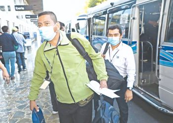 Gobierno enviará técnicos para explorar visas de trabajo en Catar