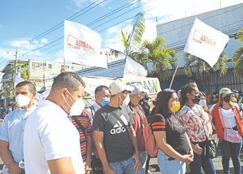Ministro de Trabajo investigará saqueo en la alcaldía de San Salvador